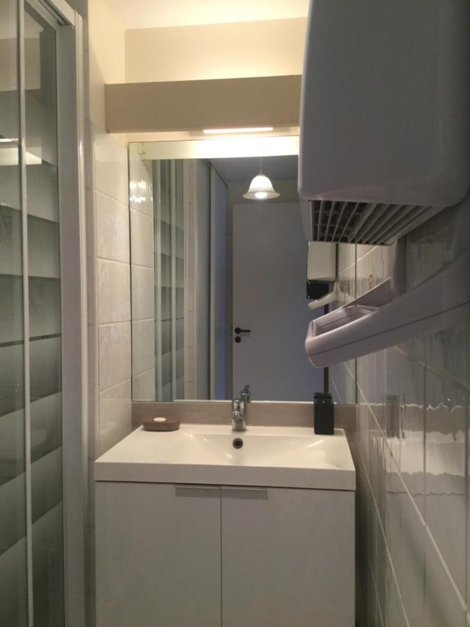 Appartement Centre Ville Pres Du Port Avec Parking Et Wifi 라로셸 외부 사진